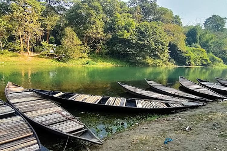 Azure Sands Resort Lobby